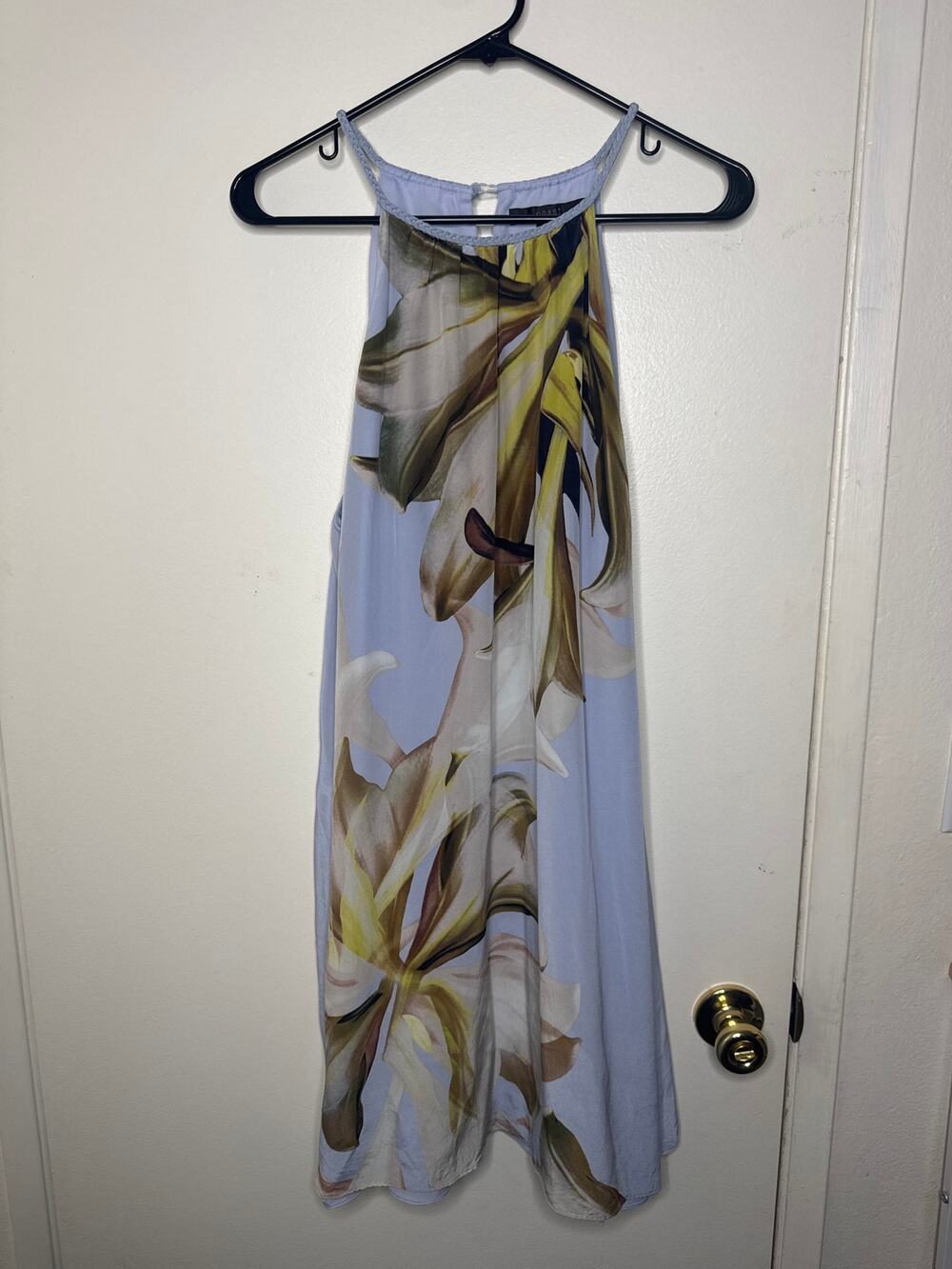 Coast sz 14- 100% silk floral periwinkle dress- romantic fun and bright